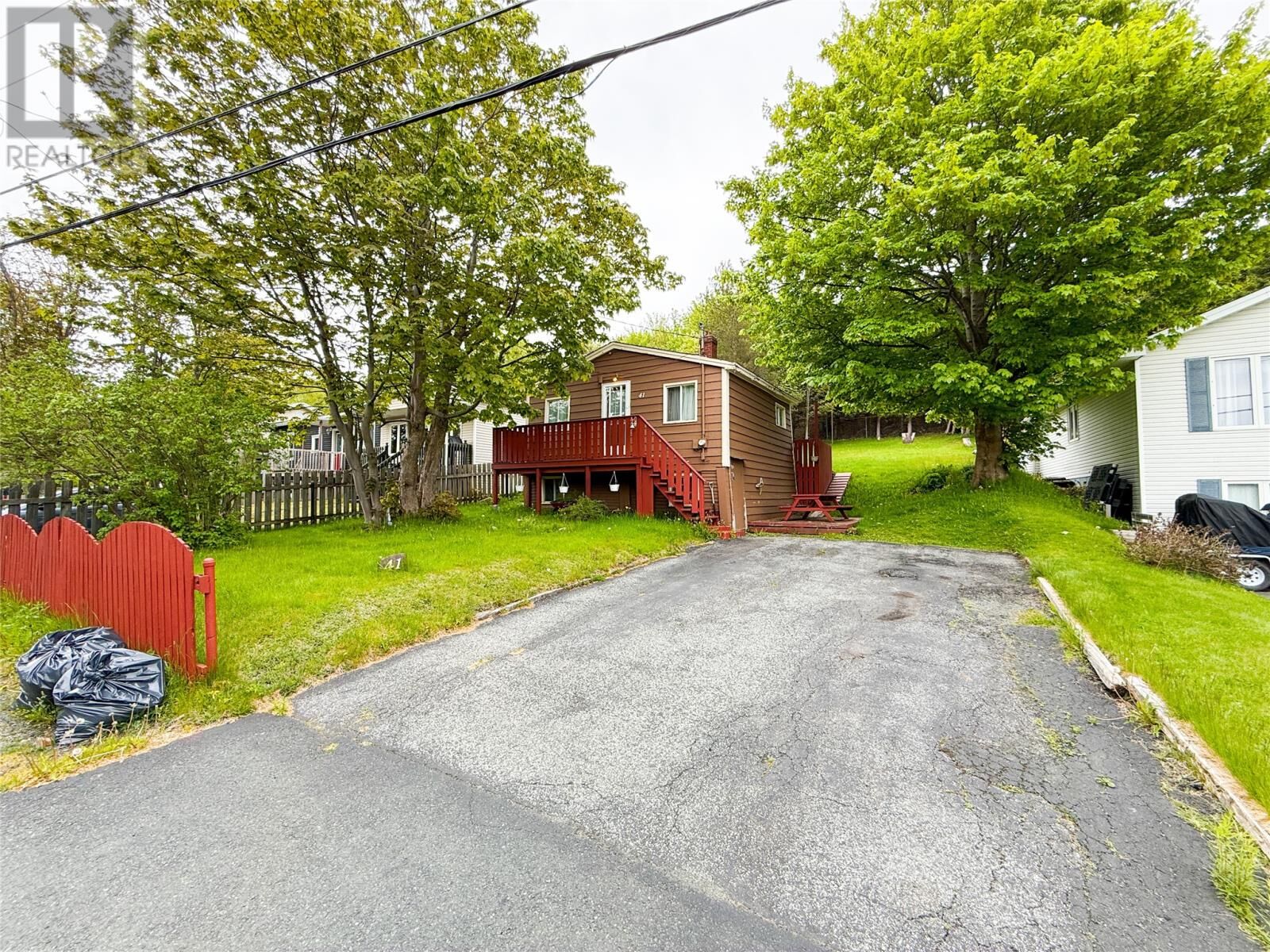 Property Photo:  41 Hillview Drive  NL A1E 1A8 