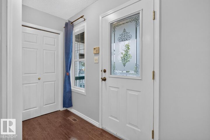 Property Photo:  1770 Turvey Bend Bend NW  AB T6R 2W6 