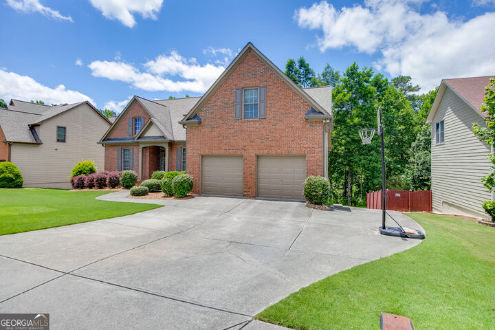 Property Photo: 2375 Stone Willow Way GA 30519