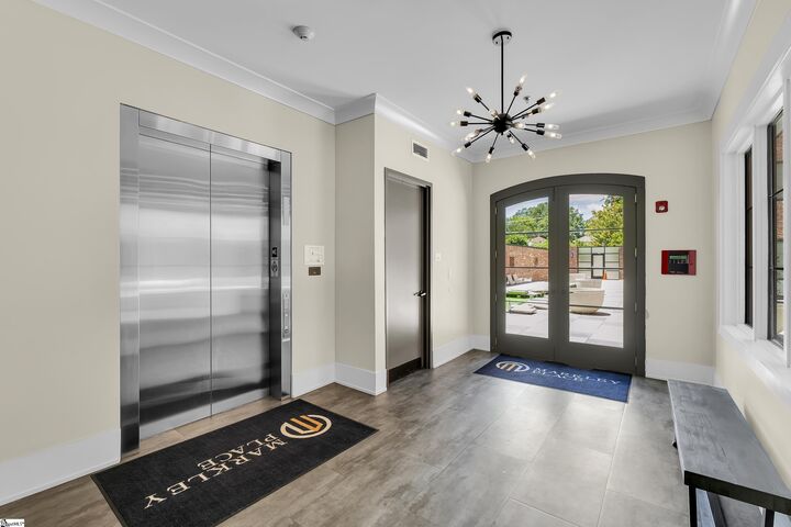 Property Photo:  110 N Markley Street Unit 106  SC 29601 