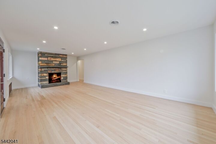 Property Photo: 21 E Central Ave NJ 07621