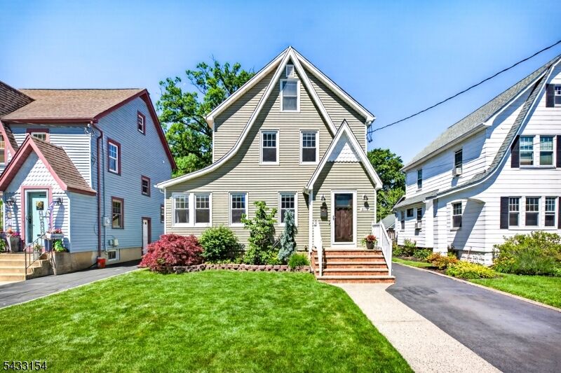 Property Photo: 612 Larch Street NJ 07204