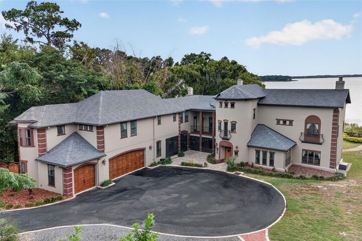Property Photo:  6118 Dora Dr  FL 32757 
