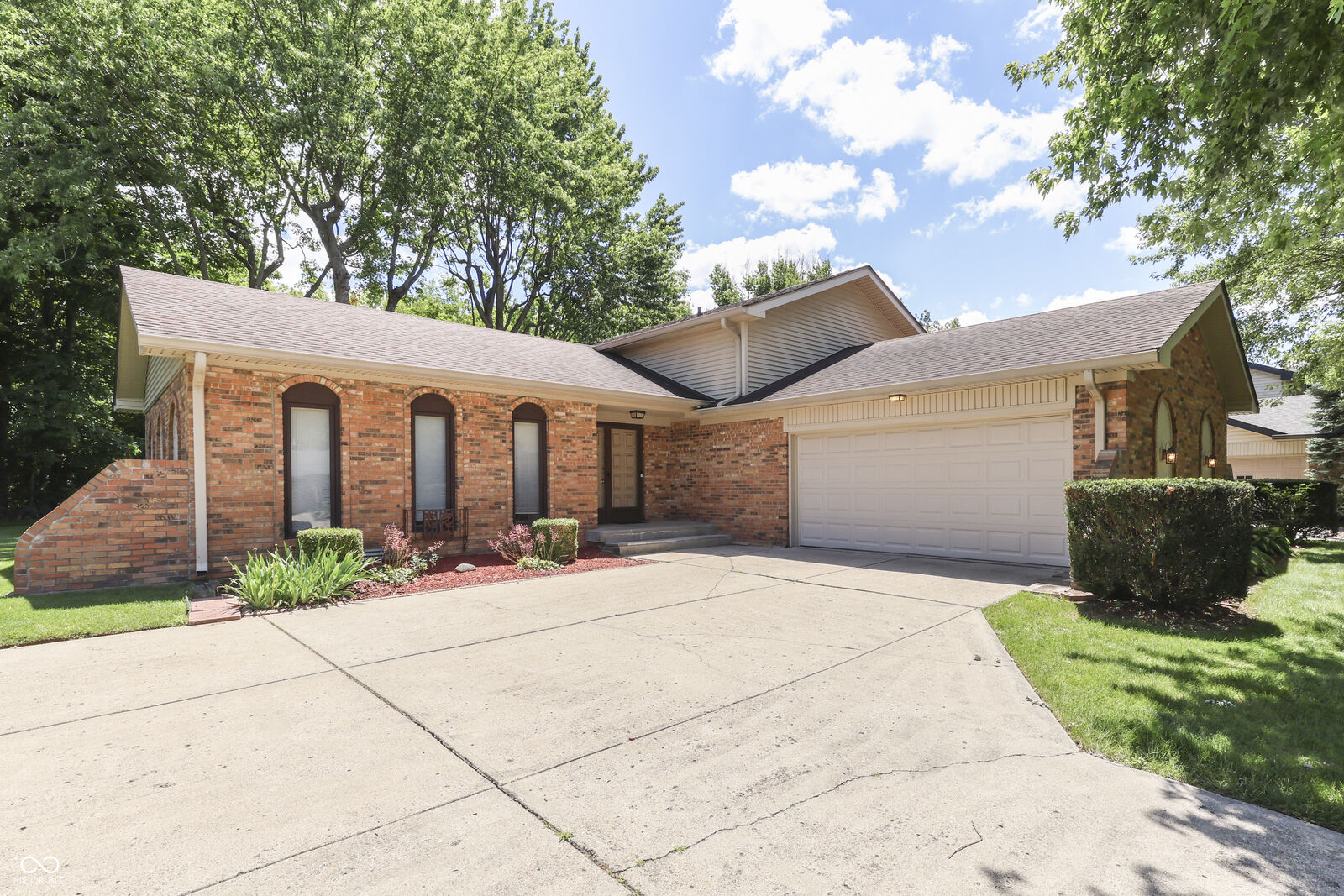 Property Photo:  6843 Glacier Drive  IN 46217 