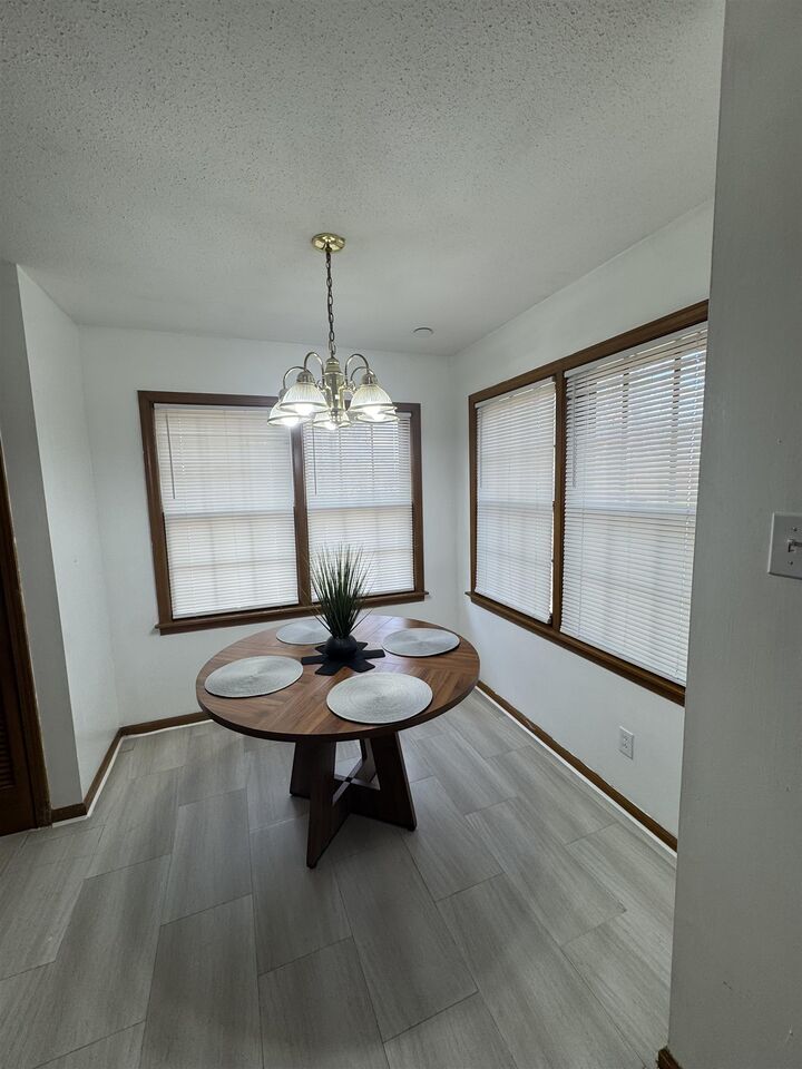 Property Photo: 3141 Glen Echo Dr TN 38115