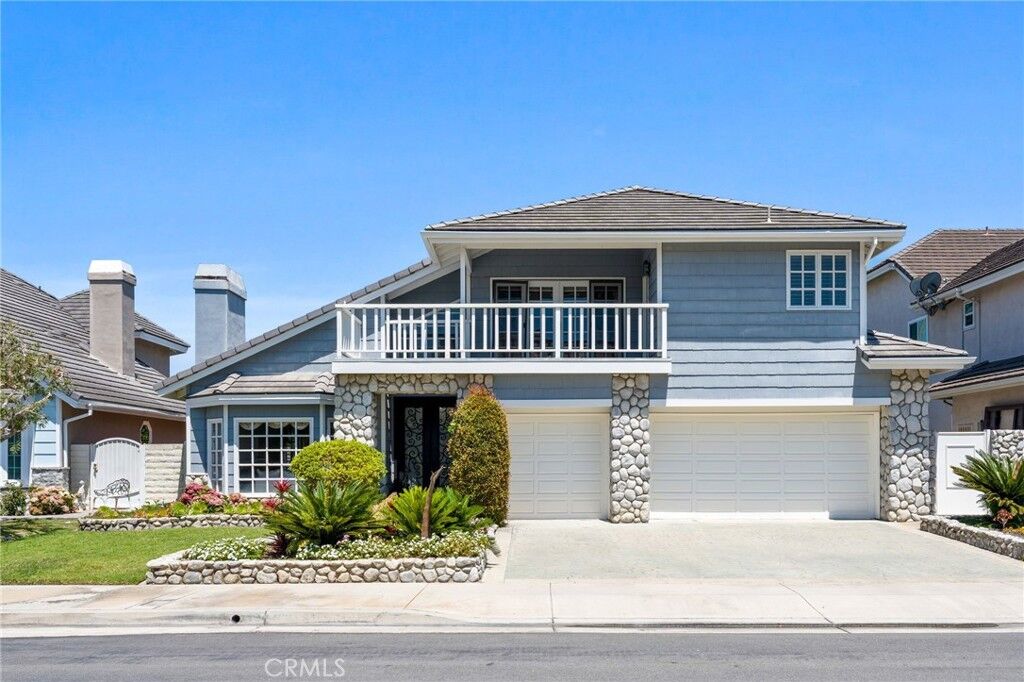 Property Photo:  4185 Shorebreak  CA 92649 