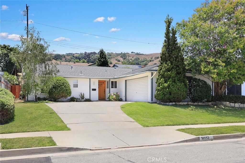 Property Photo:  18552 Adivino Street  CA 91748 