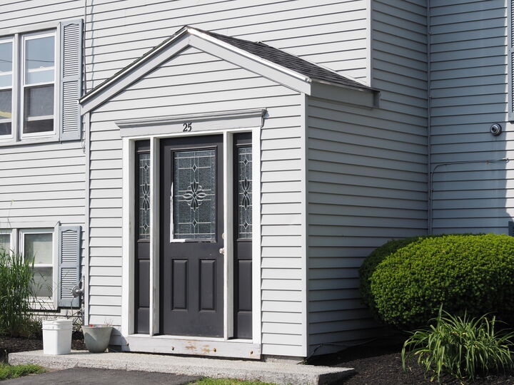 Property Photo:  25 Minott Street 2  ME 04106 