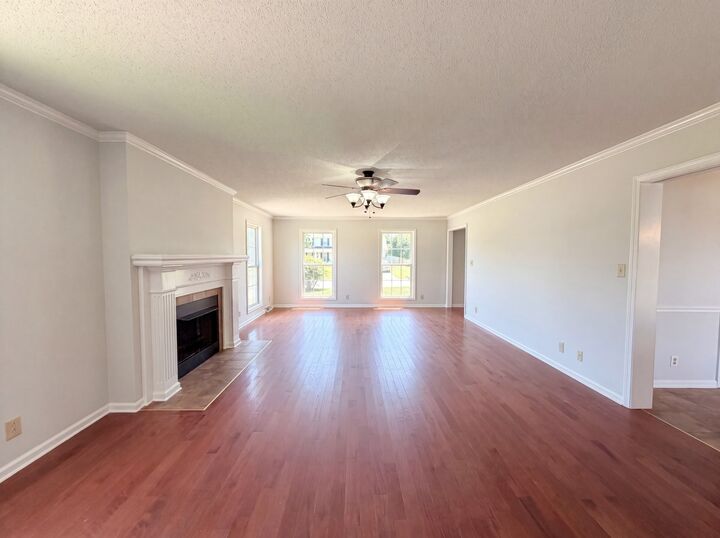 Property Photo:  1117 Thornberry Dr  TN 37043 