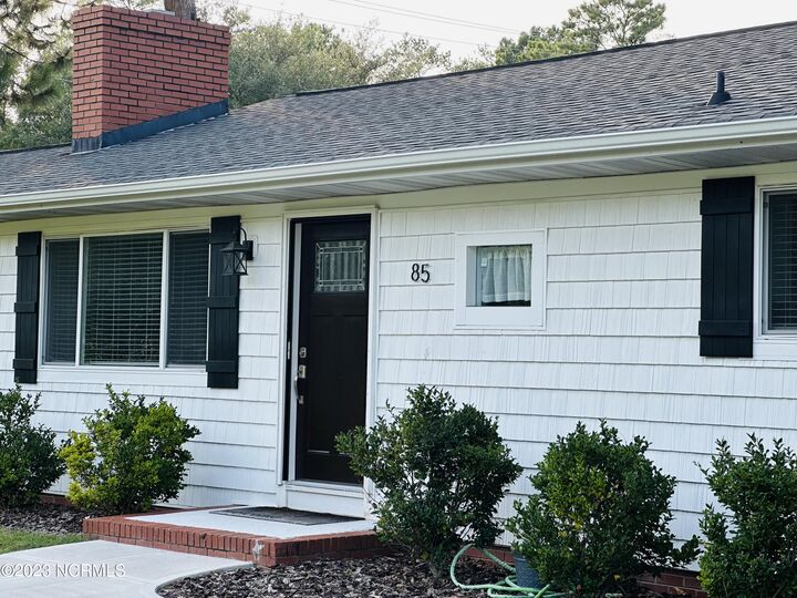 Property Photo:  85 McIntyre Road  NC 28374 