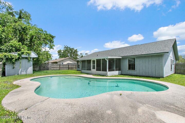 Property Photo:  1868 Hollars Place  FL 32068 