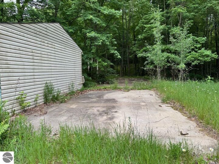 Property Photo:  4303 W Adams Road  MI 48632 