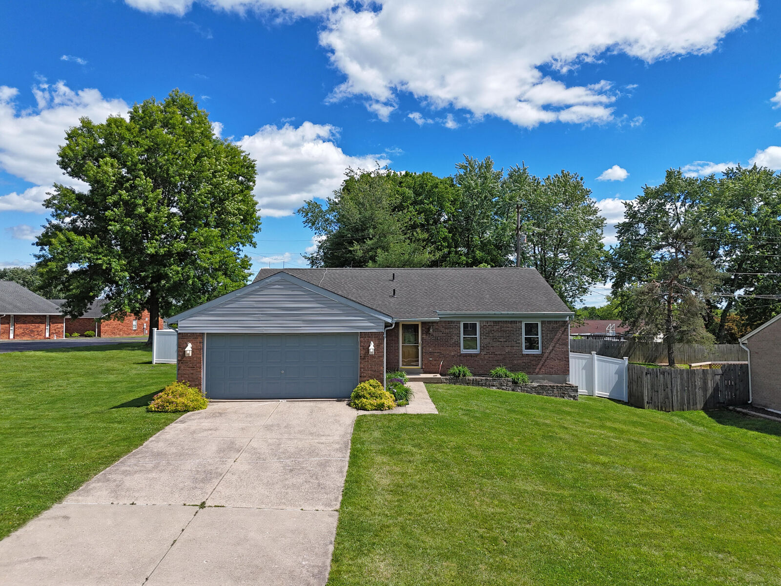 Property Photo:  1129 Cayton Road  KY 41042 