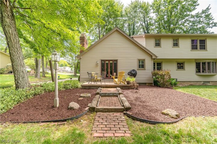 Property Photo: 548 Squirrel Hill Drive OH 44512