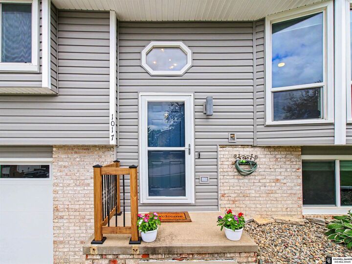 Property Photo:  1017 Grenoble Drive  NE 68123 