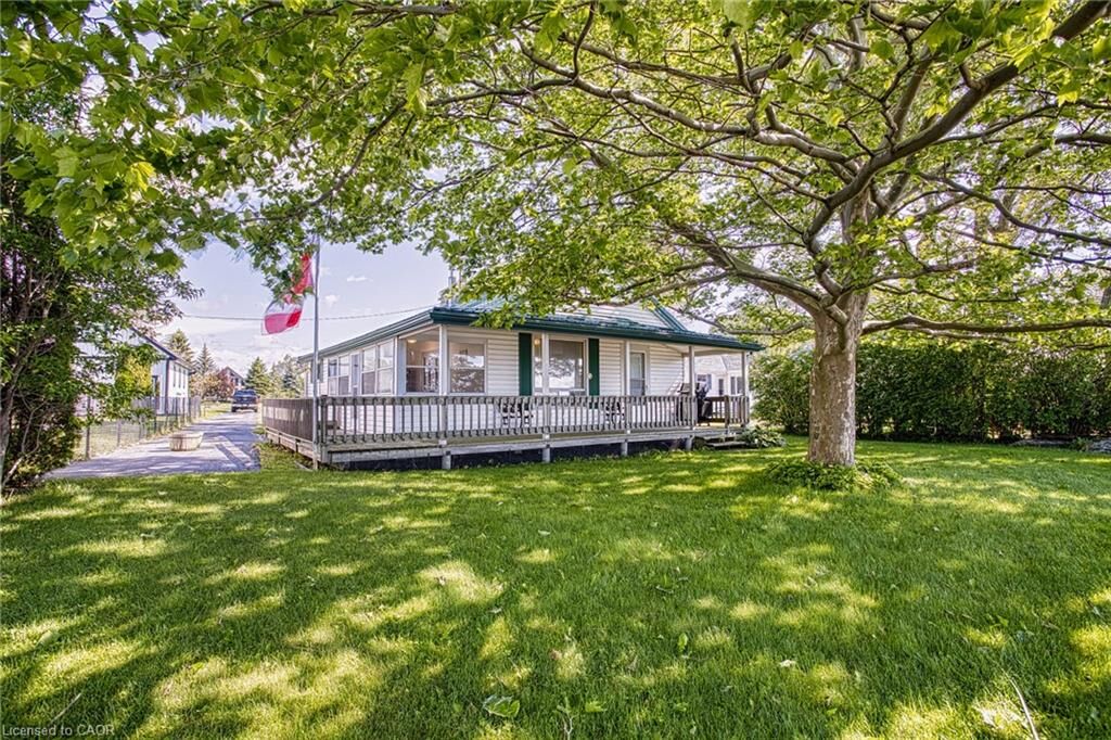 Property Photo:  15 Horseshoe Bay Road  ON N1A 2W8 