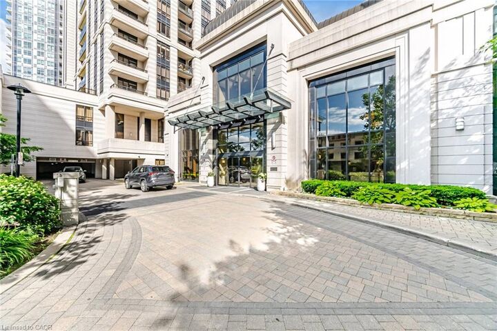 Property Photo: 100 Harrison Garden Boulevard 714 ON M2N 0C2