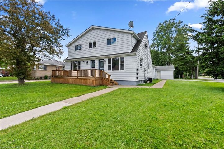 Property Photo:  45 Catherine Street  ON L2A 2G8 