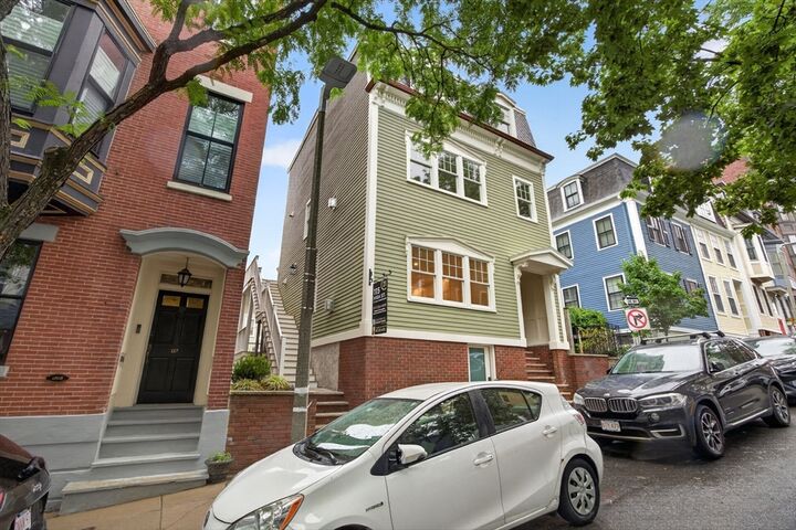 Property Photo:  115 High Street 1  MA 02129 