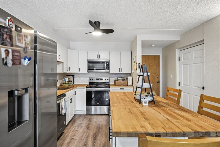 Property Photo:  20 Nahant Place 307  MA 01902 
