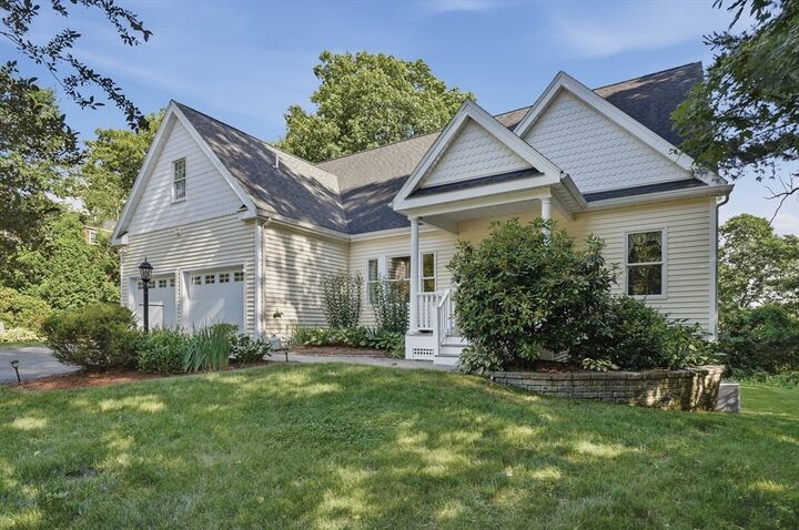 Property Photo:  29 Midgley Circle  MA 01536 