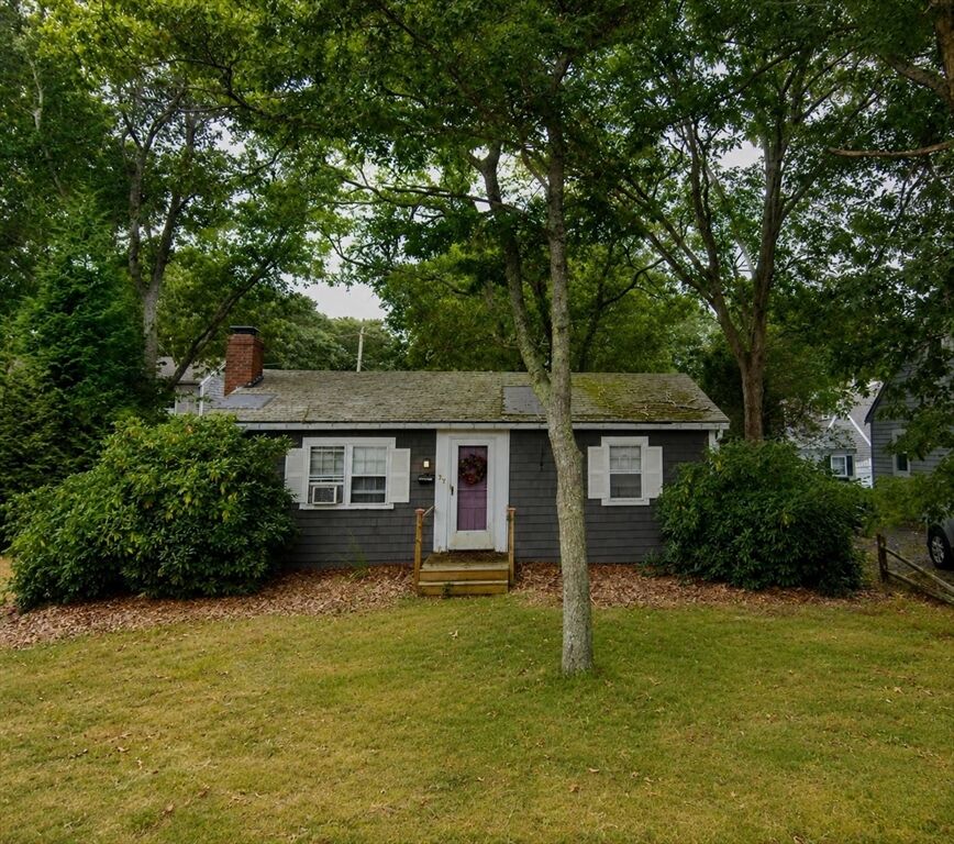 Property Photo:  57 Oak St  MA 02536 