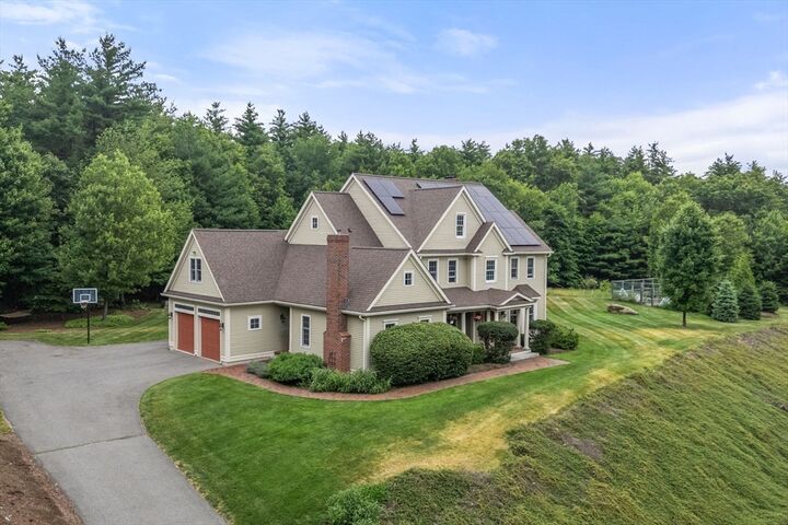 Property Photo:  35 Houghton Ln  MA 01719 