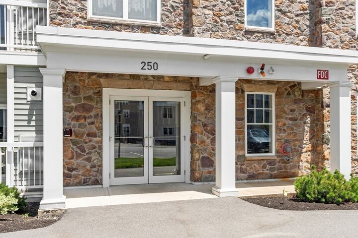 Property Photo:  250 Martins Landing 409  MA 01864 