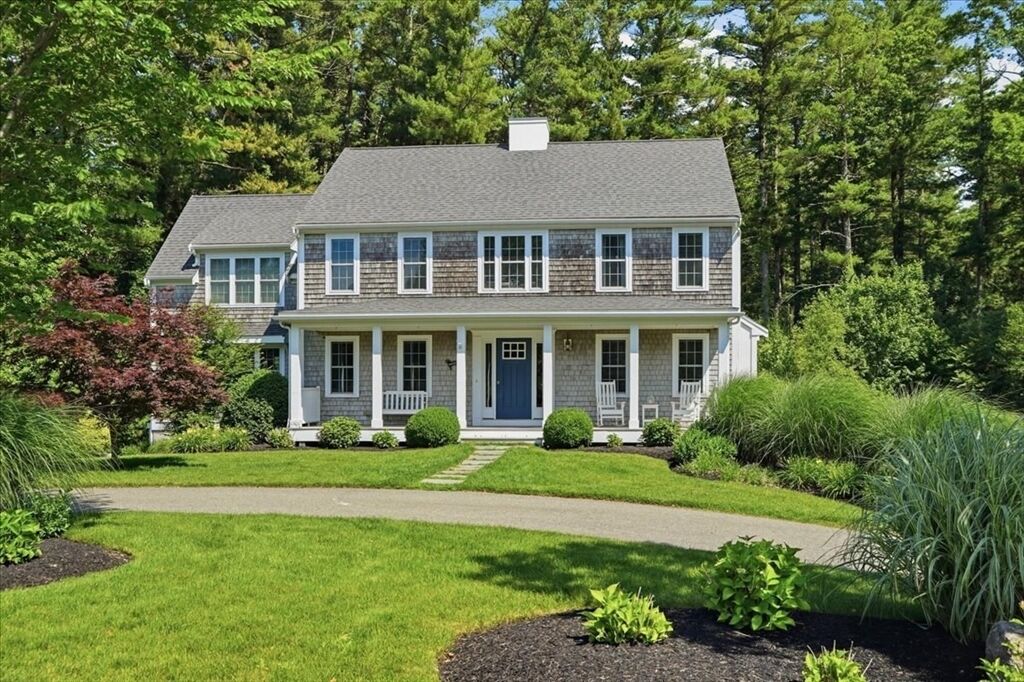 Property Photo:  7 Fountain Knoll Ln  MA 02364 