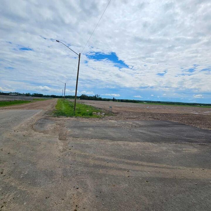 Property Photo:  Range Road 142 Parker Road SW  AB T0A 2C0 