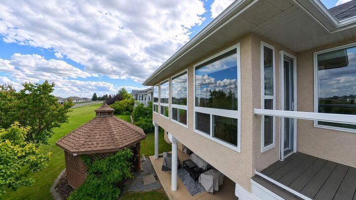 Property Photo: 3023 Cottonwood Way SW AB T1B 4J6