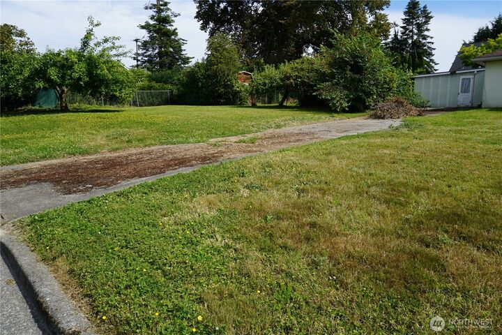 Property Photo:  27122  82nd Drive NW  WA 98292 