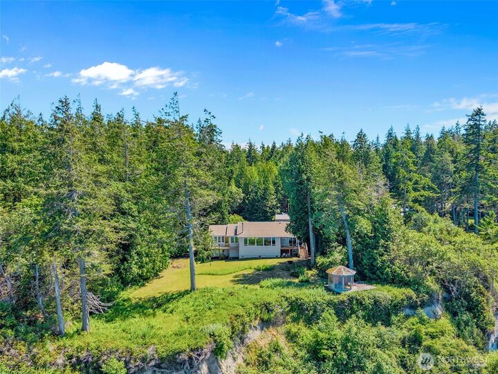 Property Photo:  440  Pond Road  WA 98368 