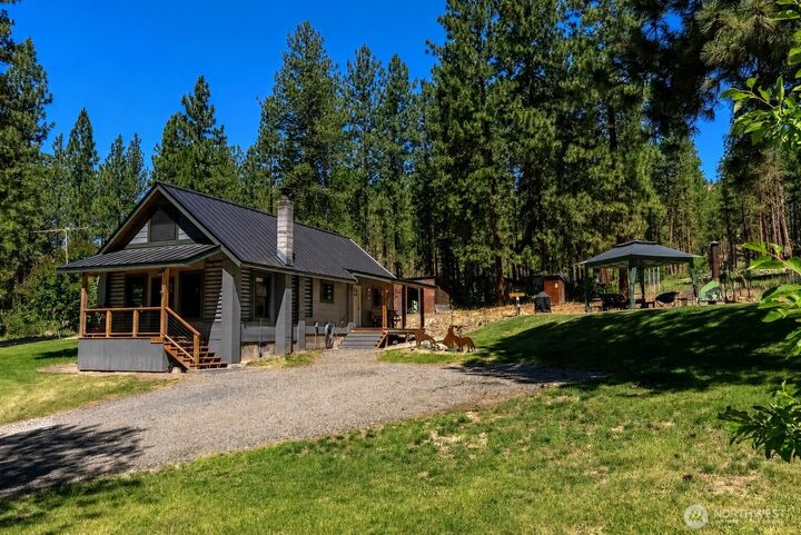 Property Photo: 10 Sims Canyon Rd WA 98856