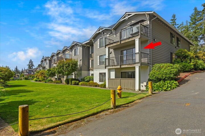 Property Photo:  8017  234th Street SW 317  WA 98026 