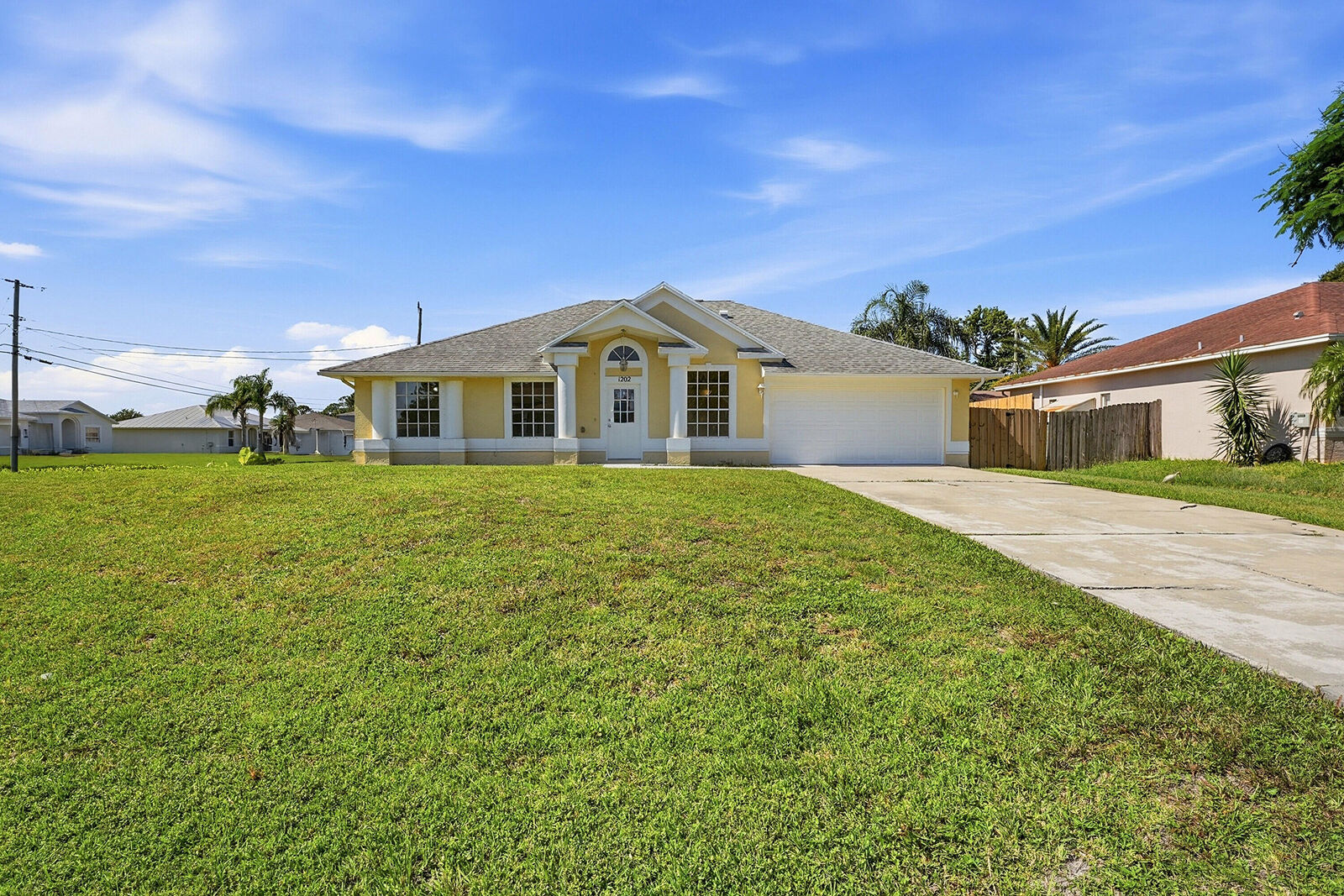 Property Photo:  1202 SW Jacqueline Avenue  FL 34953 