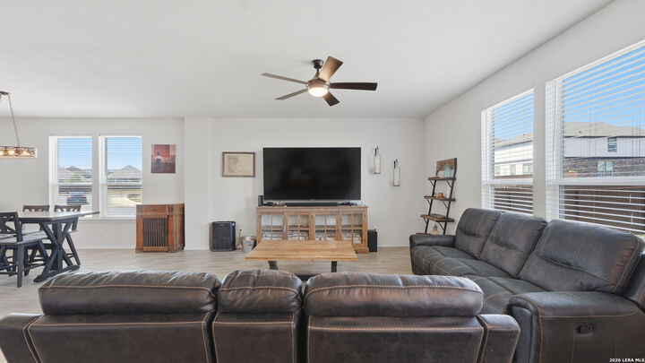 Property Photo: 11967 Longfellow Rnch TX 78254