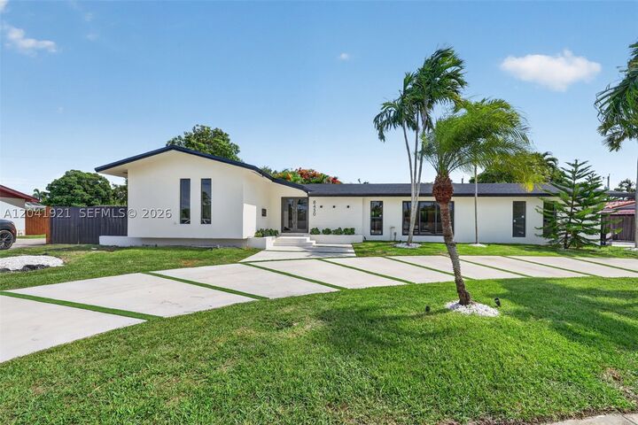 Property Photo:  8430 SW 88th St  FL 33156 