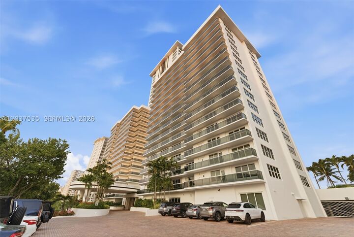 Property Photo:  3500 Galt Ocean Dr 2314  FL 33308 