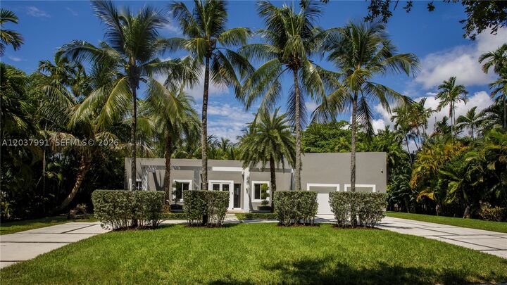 Property Photo: 11900 Griffing Blvd FL 33161