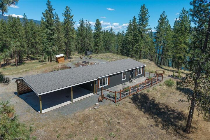 Property Photo: 30 Sunrise Ln WA 99141