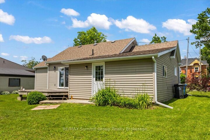 Property Photo: 260 Victoria Street W ON N0C 1B0