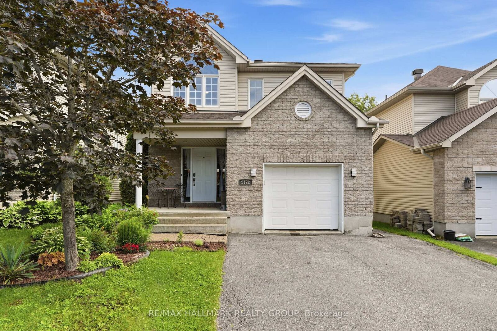 Property Photo: 2122 Patricia Street ON K4K 1V7