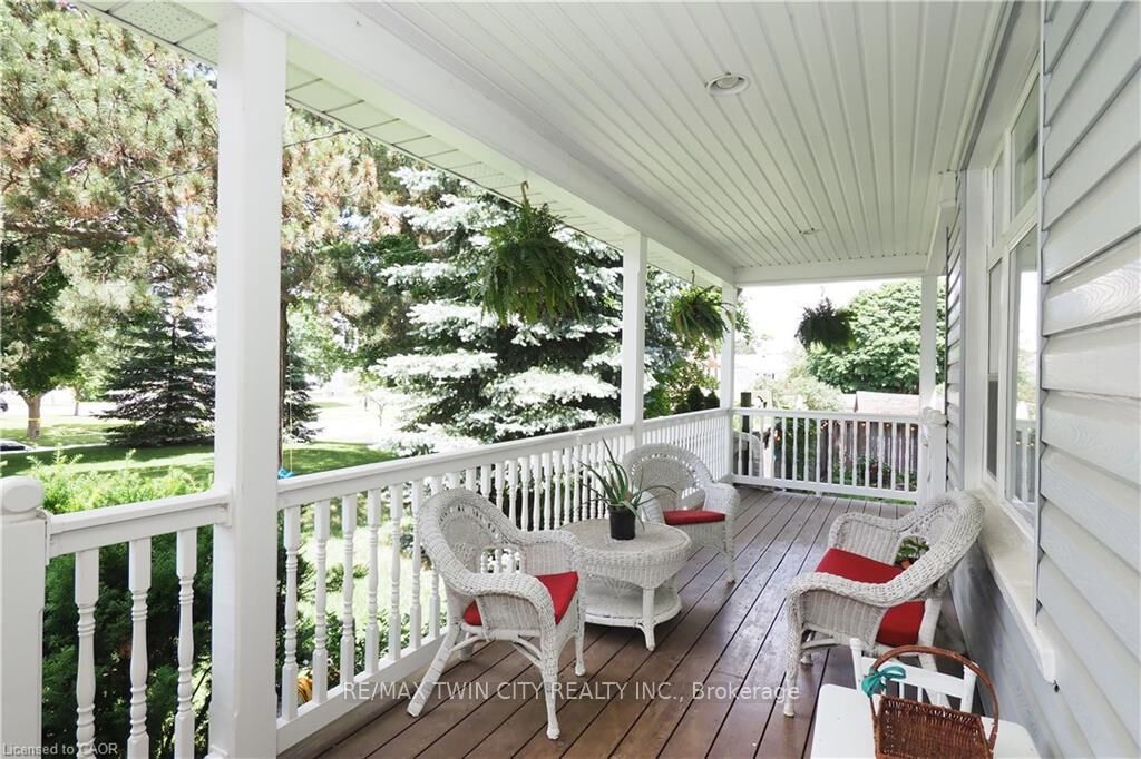 Property Photo: 103 Belleview Avenue ON N2B 1G6