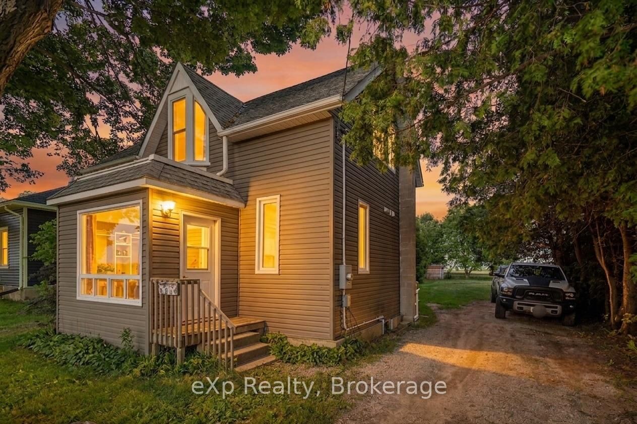 Property Photo:  171 Clyde Street  ON N0G 1G0 