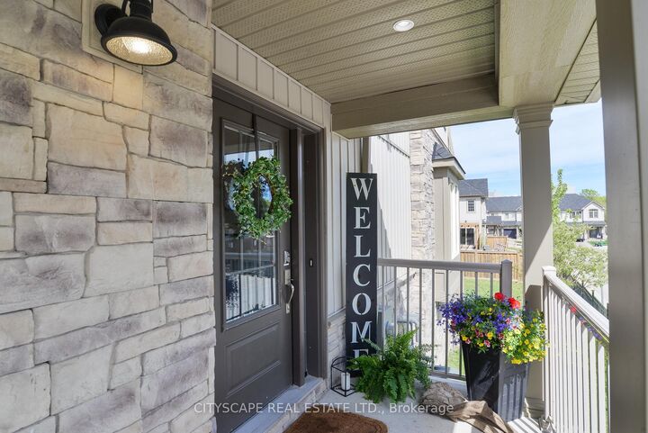 Property Photo:  248 James Street E  ON L3V 8K9 