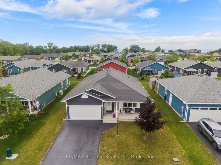 Property Photo: 7 Windward Way S ON N7A 0B8