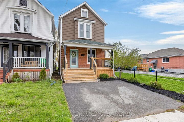 Property Photo: 500 Chamberlain Street ON K9J 4L5