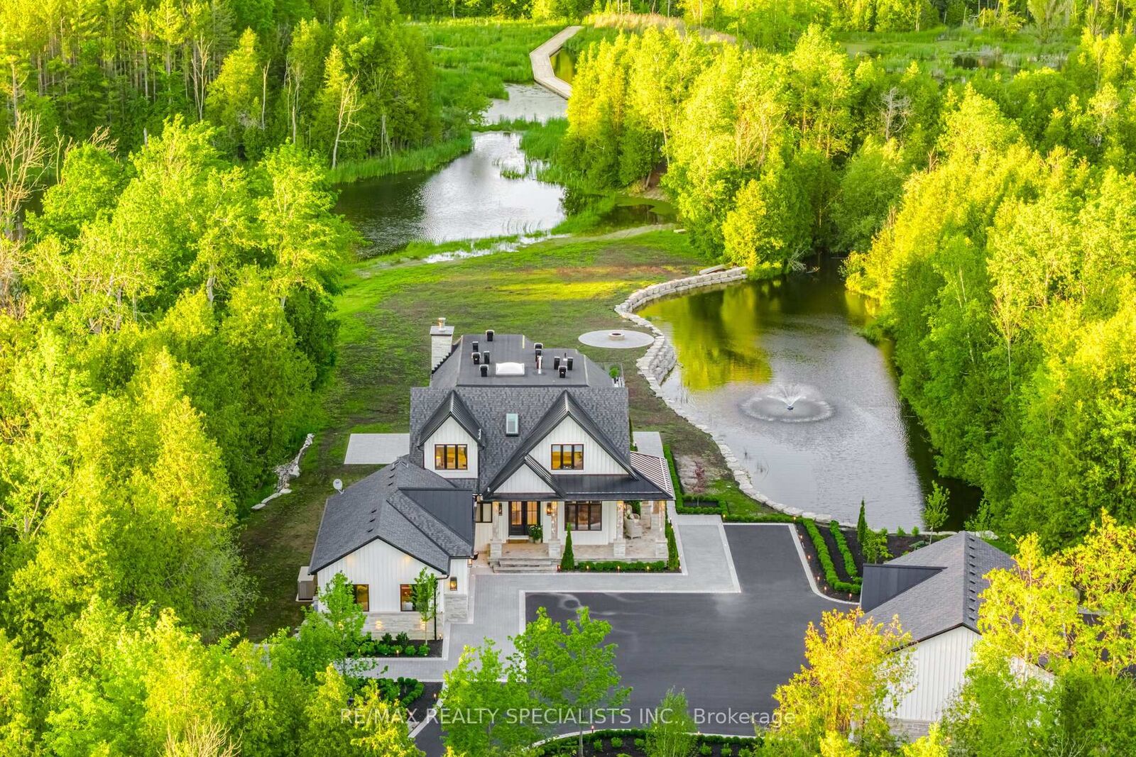 Property Photo: 16735 Shaws Creek Road ON L7K 1K9