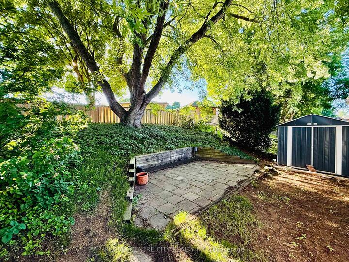 Property Photo: 228 Pochard Lane ON N5W 5Z3